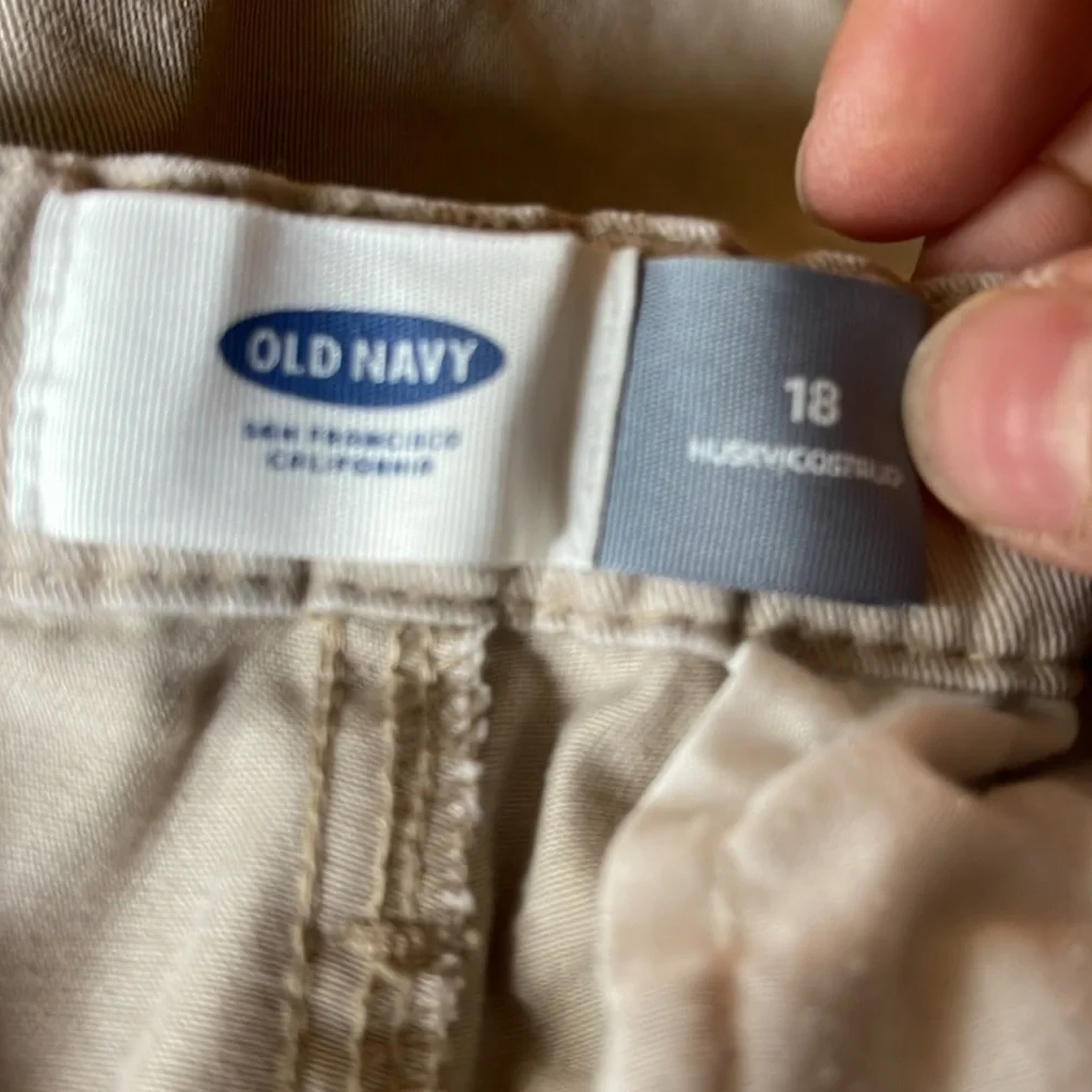 Old Navy Uniform khaki shorts with adjustable waist band. 18 Husky. (3 pairs)